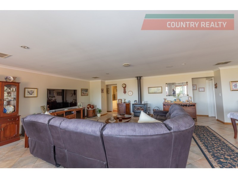 194 Timber Creek Crescent, Coondle, Toodyay WA 6566