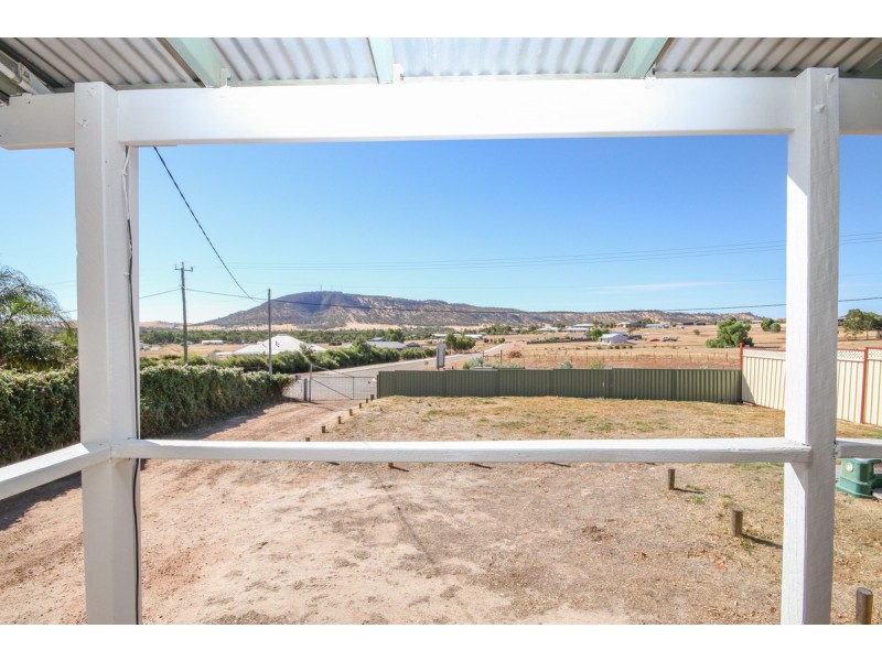 42 Cowan Road, York WA 6302