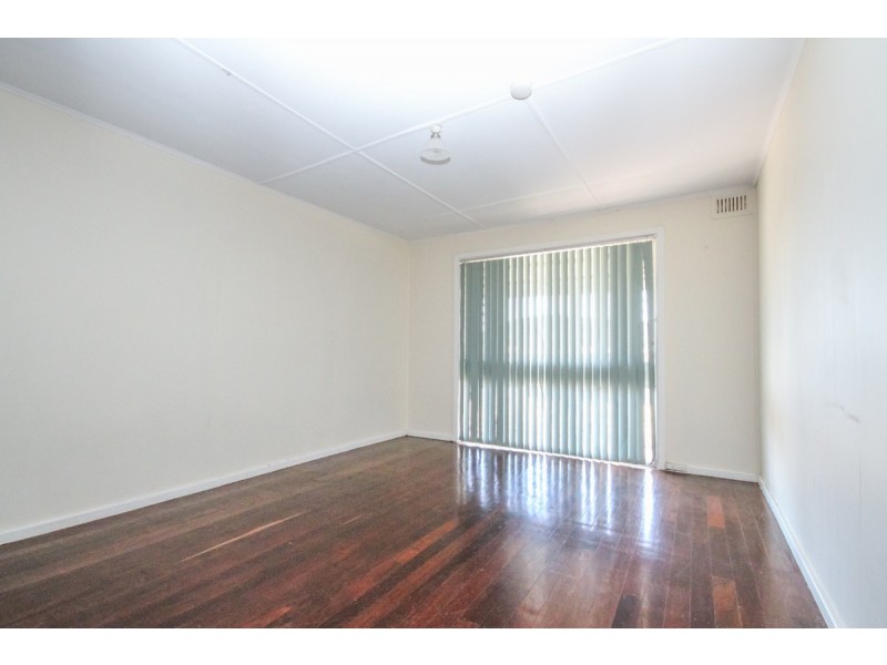 42 Cowan Road, York WA 6302