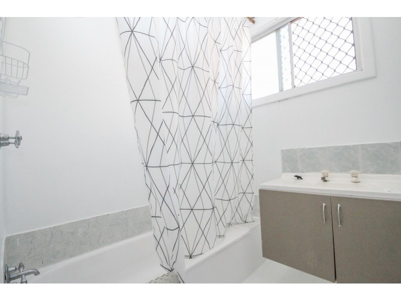 42 Cowan Road, York WA 6302