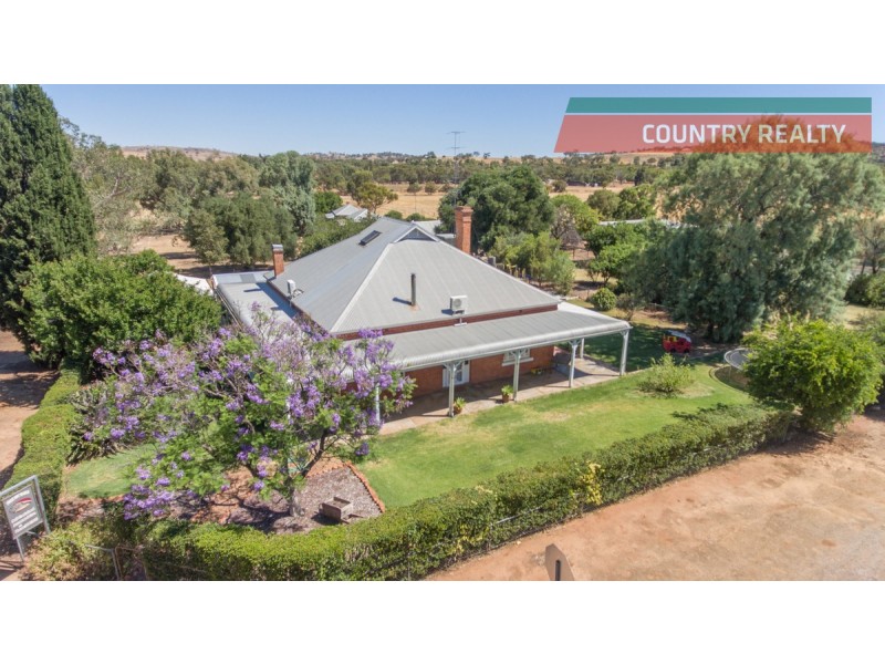 193 Ulster Road, York WA 6302