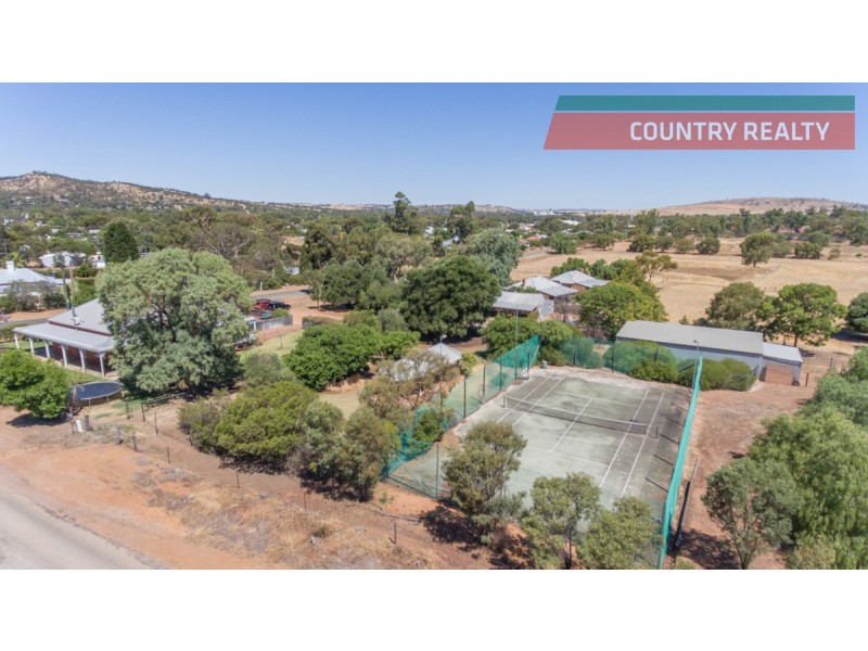 193 Ulster Road, York WA 6302