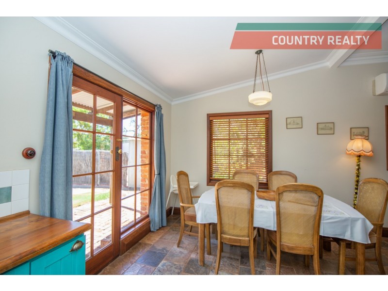 193 Ulster Road, York WA 6302