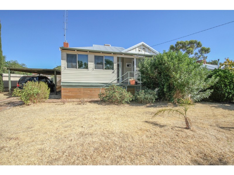 10 Queen Street, Northam WA 6401
