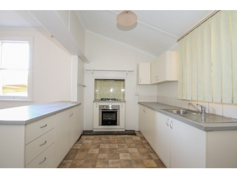 10 Queen Street, Northam WA 6401