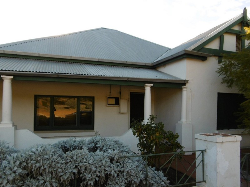 42 Stirling Terrace, Toodyay WA 6566