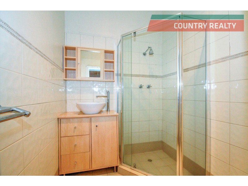 28 Forrest Street, Northam WA 6401