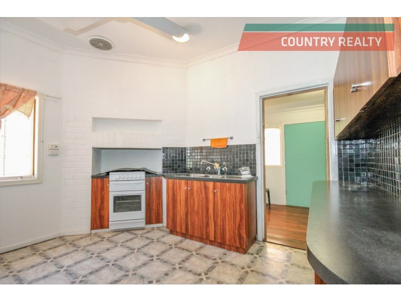 28 Forrest Street, Northam WA 6401