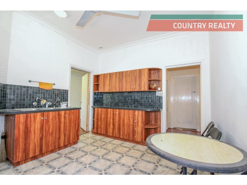 28 Forrest Street, Northam WA 6401