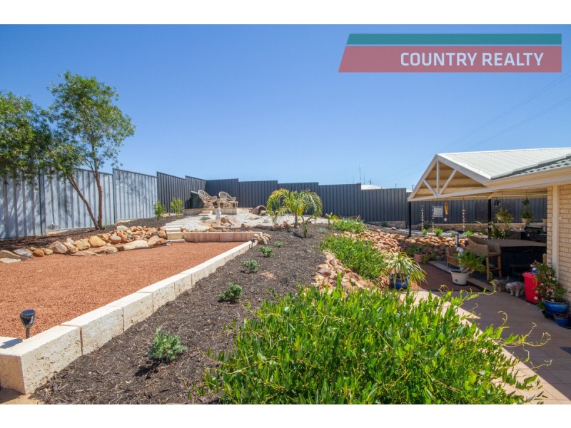 112 Throssell Street, Northam WA 6401