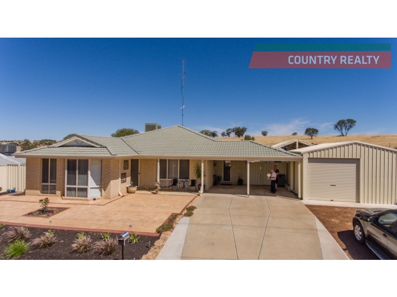 112 Throssell Street, Northam WA 6401