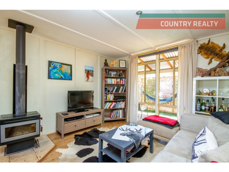 75 Fitzgerald Terrace, Toodyay WA 6566