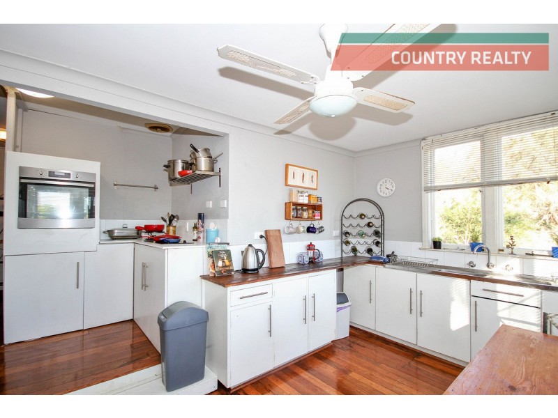 274 Wilkerson Road, Toodyay WA 6566