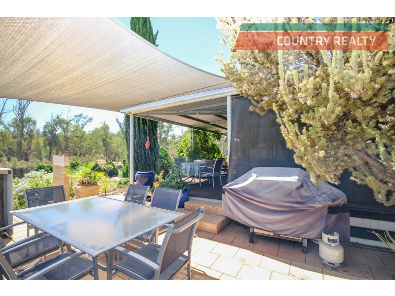 1 Old Spencers Road, Mokine WA 6401