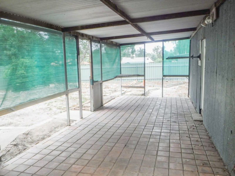 21 Fernie Street, Northam WA 6401