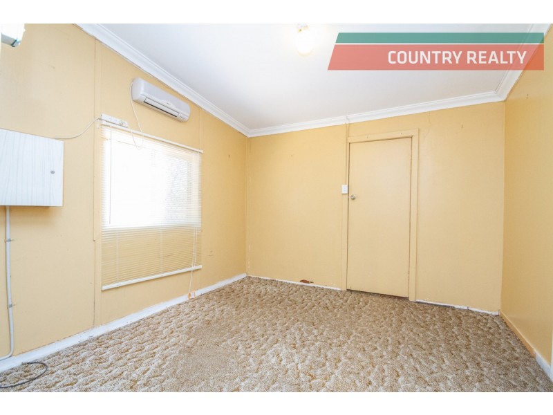 94 Burlong Road, Northam WA 6401