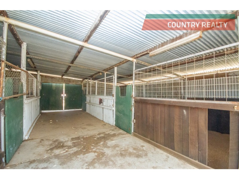 94 Burlong Road, Northam WA 6401