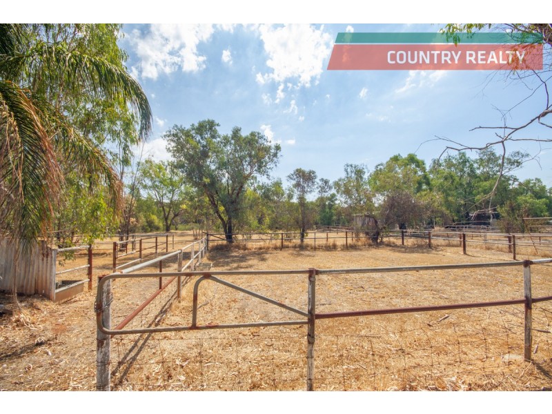 94 Burlong Road, Northam WA 6401