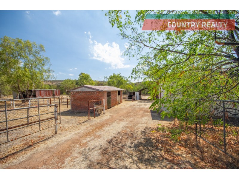 94 Burlong Road, Northam WA 6401