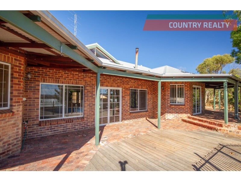 26 Steere Road, York WA 6302