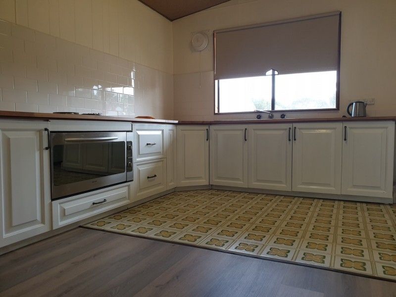 56 Cardwell Road, York WA 6302