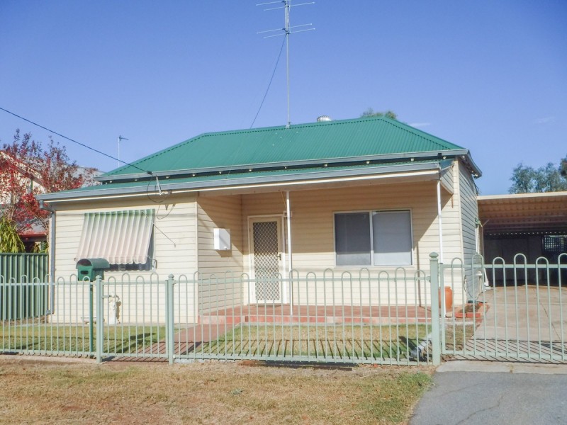 15 Weld Street, Northam WA 6401