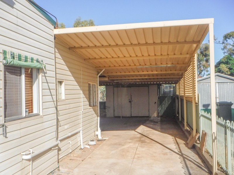 15 Weld Street, Northam WA 6401