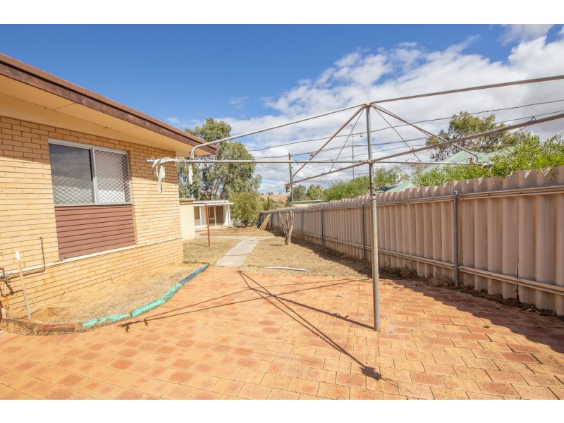 6A Agett Way, Northam WA 6401