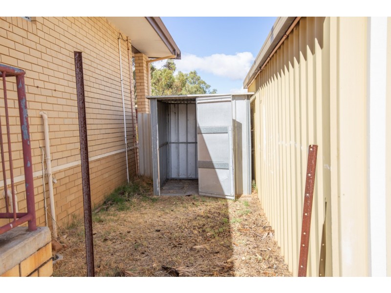 6A Agett Way, Northam WA 6401