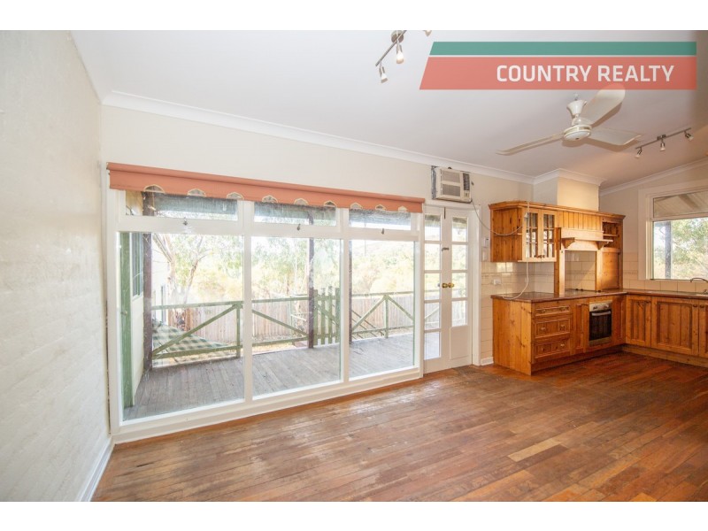 42 Harper Road, Toodyay WA 6566