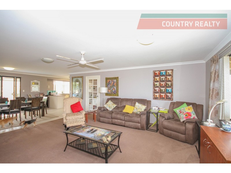 35 Langford Road, York WA 6302