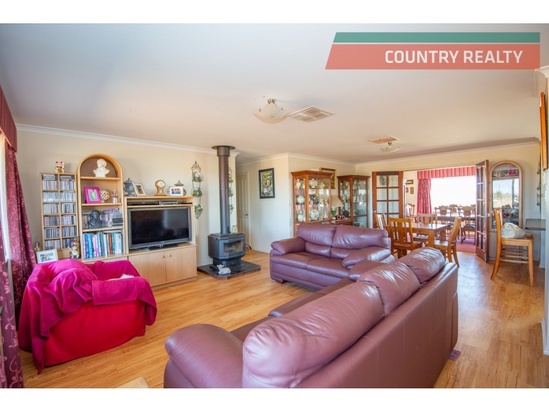 148 Rifle Range Road, Ucarty, Dowerin WA 6461