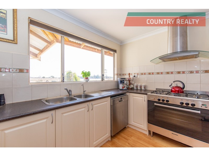 148 Rifle Range Road, Ucarty, Dowerin WA 6461