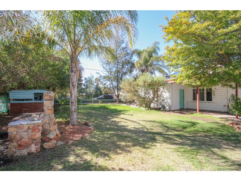 1 Stirling Street, Northam WA 6401