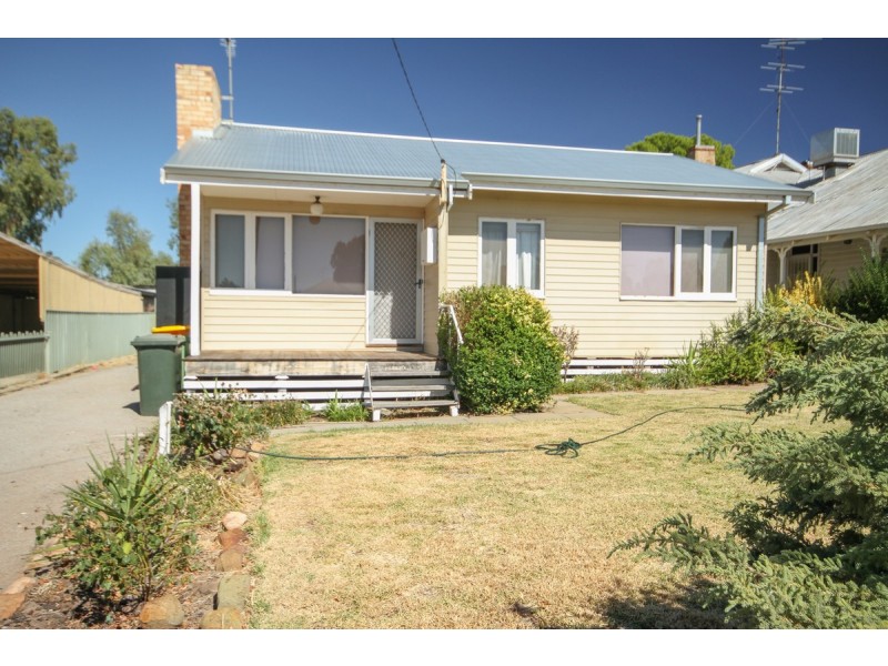 17 Weld Street, Northam WA 6401