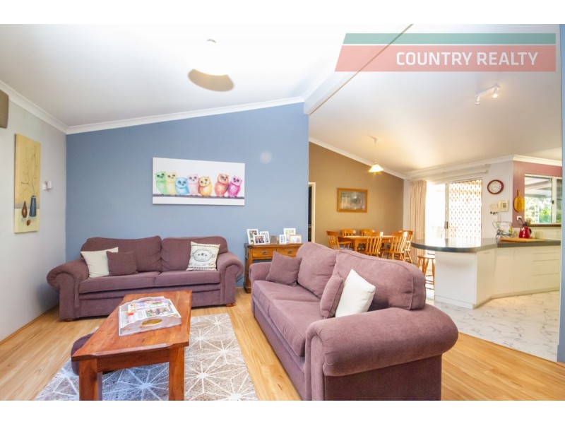 19 Brooking Street, Beverley WA 6304