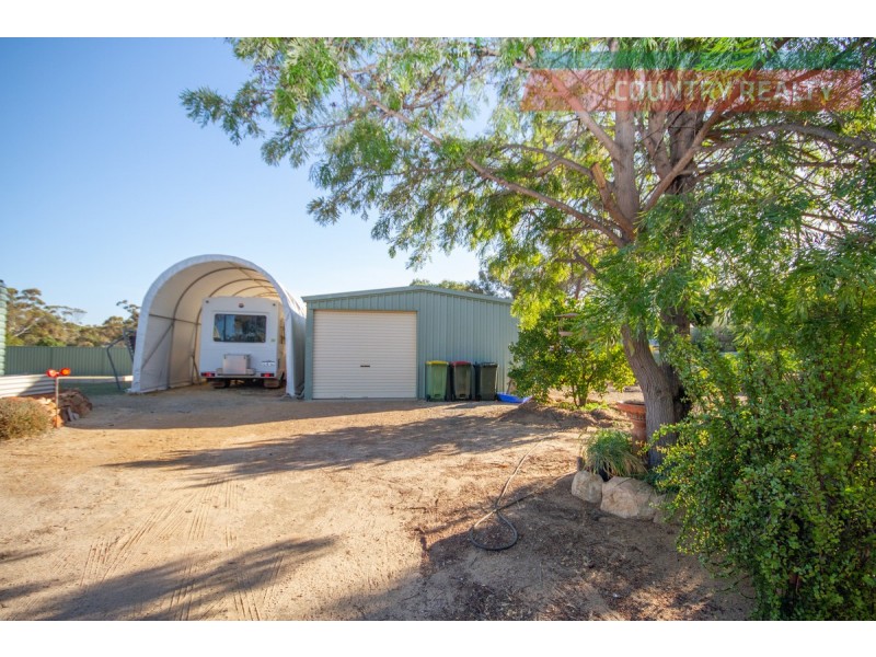 19 Brooking Street, Beverley WA 6304
