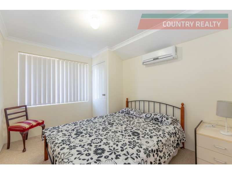 13 Riverside Outlook, Northam WA 6401