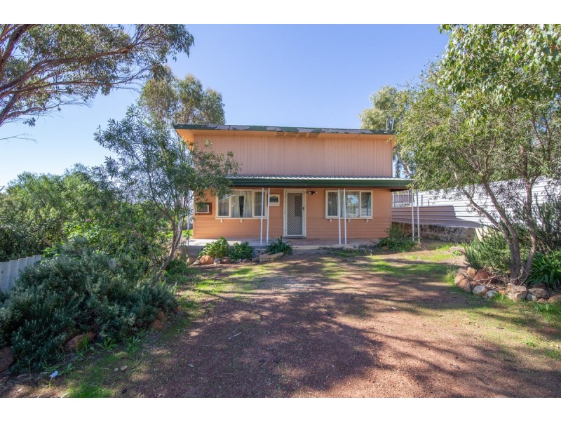 17 Parker Street, Northam WA 6401