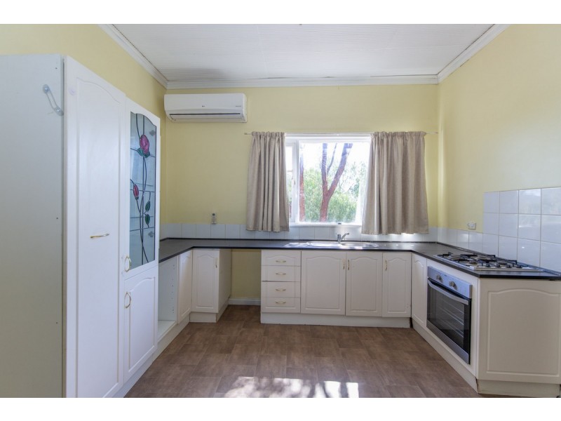 17 Parker Street, Northam WA 6401