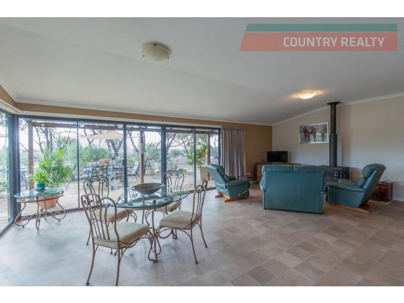 1779 Bejoording Road, Toodyay WA 6566