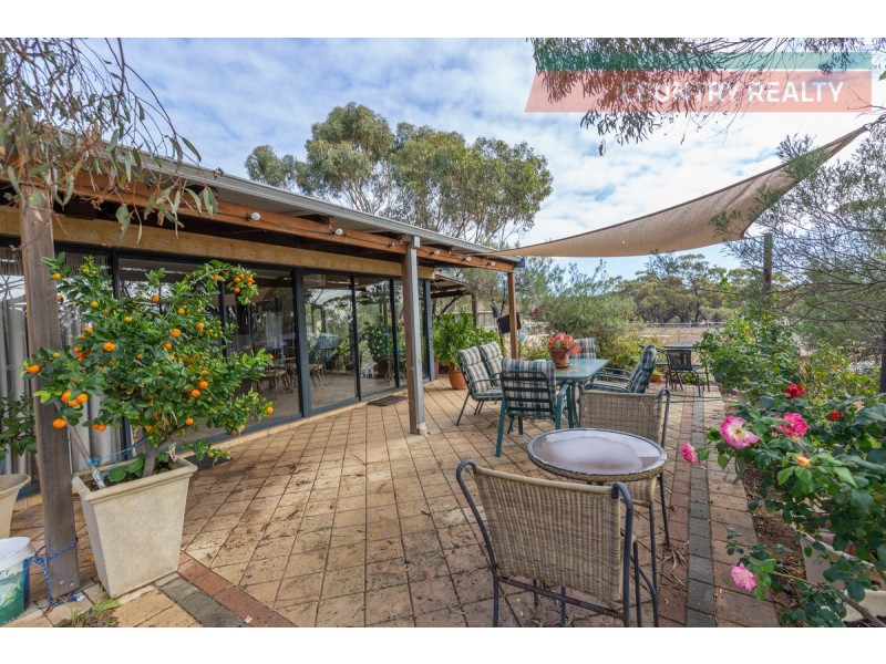 1779 Bejoording Road, Toodyay WA 6566