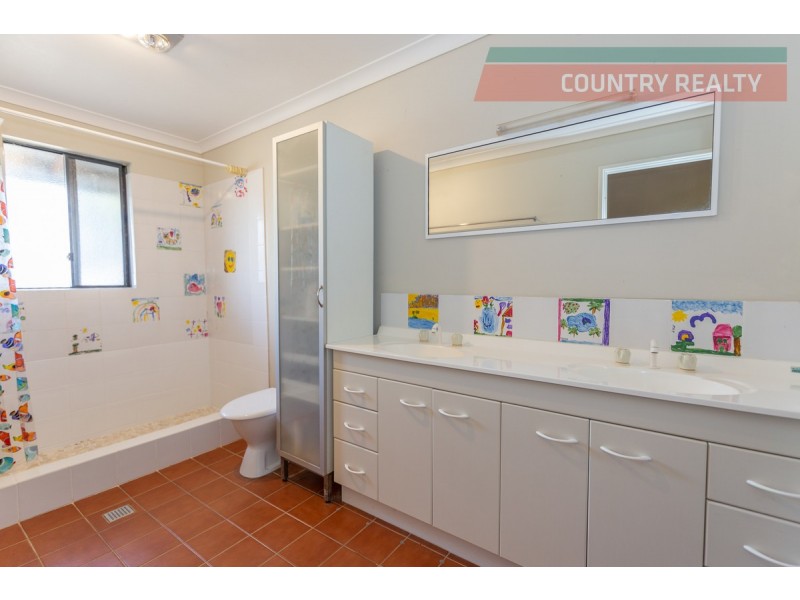 1779 Bejoording Road, Toodyay WA 6566