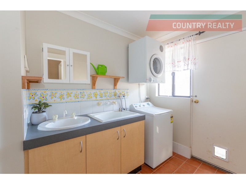 1779 Bejoording Road, Toodyay WA 6566