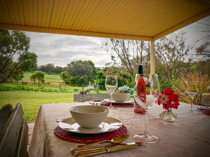 205 Sand Spring Road, Toodyay WA 6566