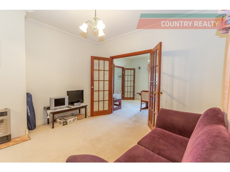 16 Gibbings Street, Northam WA 6401