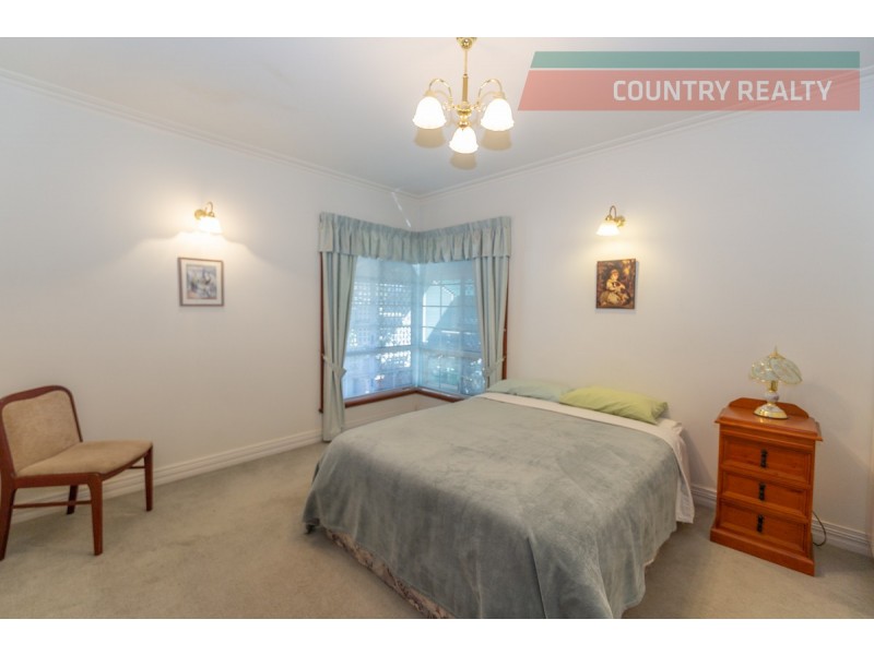 16 Gibbings Street, Northam WA 6401