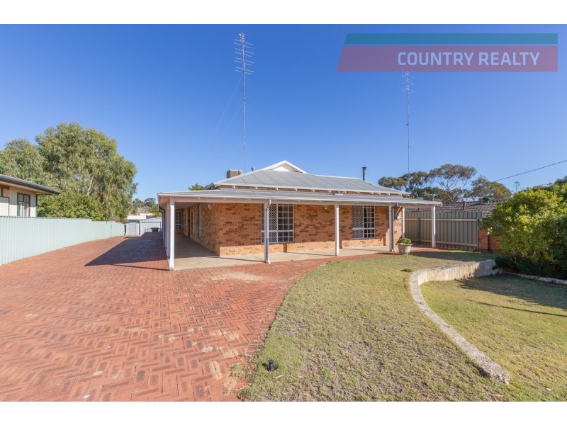 16 Gibbings Street, Northam WA 6401