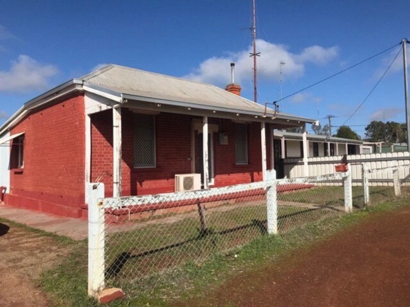 12 Gregory Street, Northam WA 6401