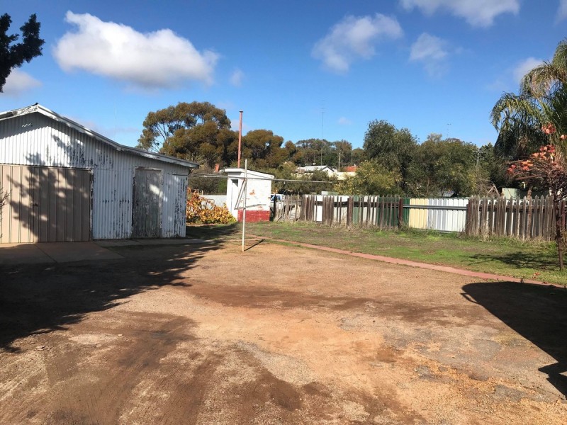 12 Gregory Street, Northam WA 6401